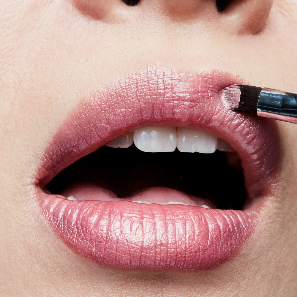 Frost Lipstick Fabby – MAC v:9440821 Frost Lipstick Fabby – MAC v:9440821