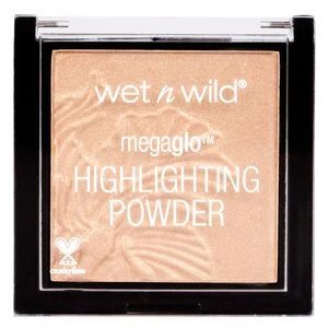 Wet n Wild Mega Glo Highlighting Powder Precious Petals 5,4g v:7936867 Wet n Wild Mega Glo Highlighting Powder Precious Petals 5,4g v:7936867