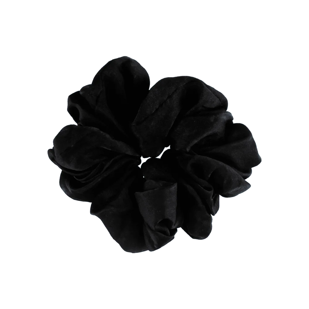By Stær ISABELLA Scrunchie – Sort v:1801404 By Stær ISABELLA Scrunchie – Sort v:1801404